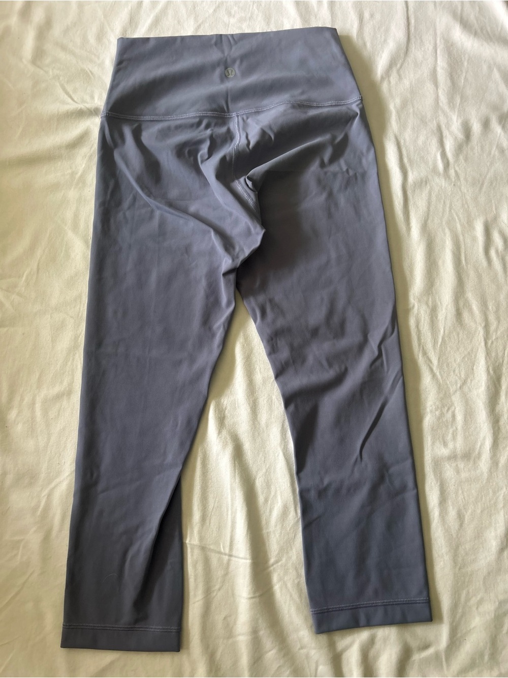 lululemon athletica Cropped Leggings in Dusty Lavender